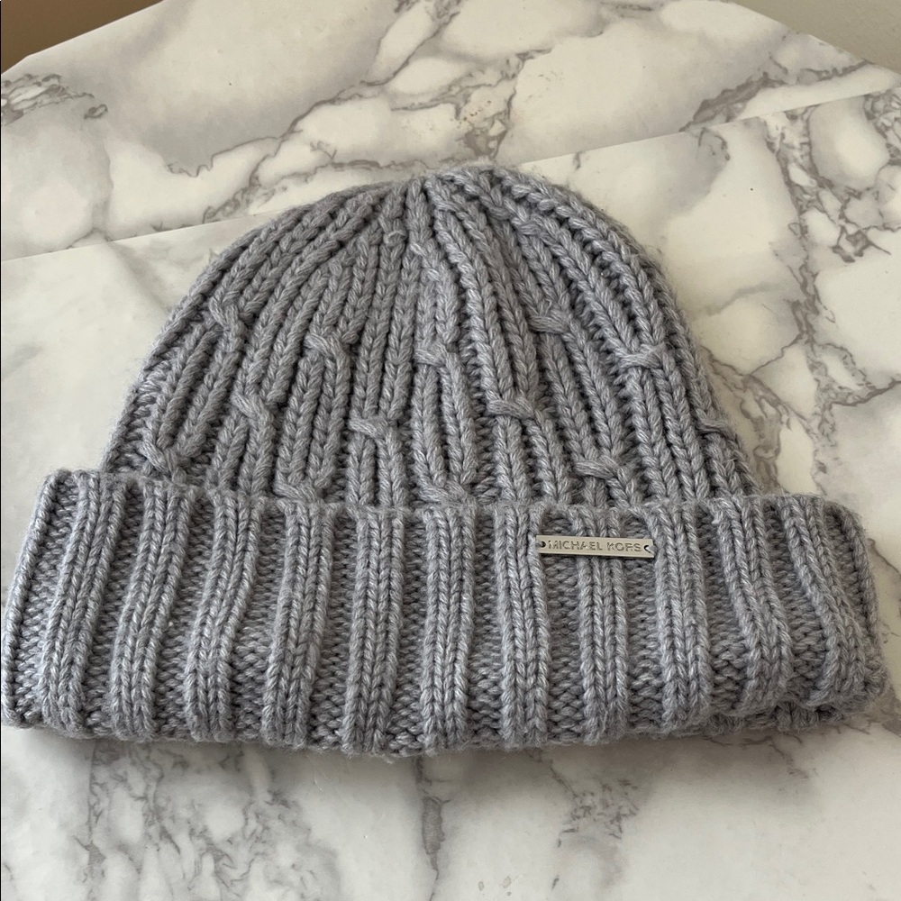 Michael Kors knitted beanie hat gray
